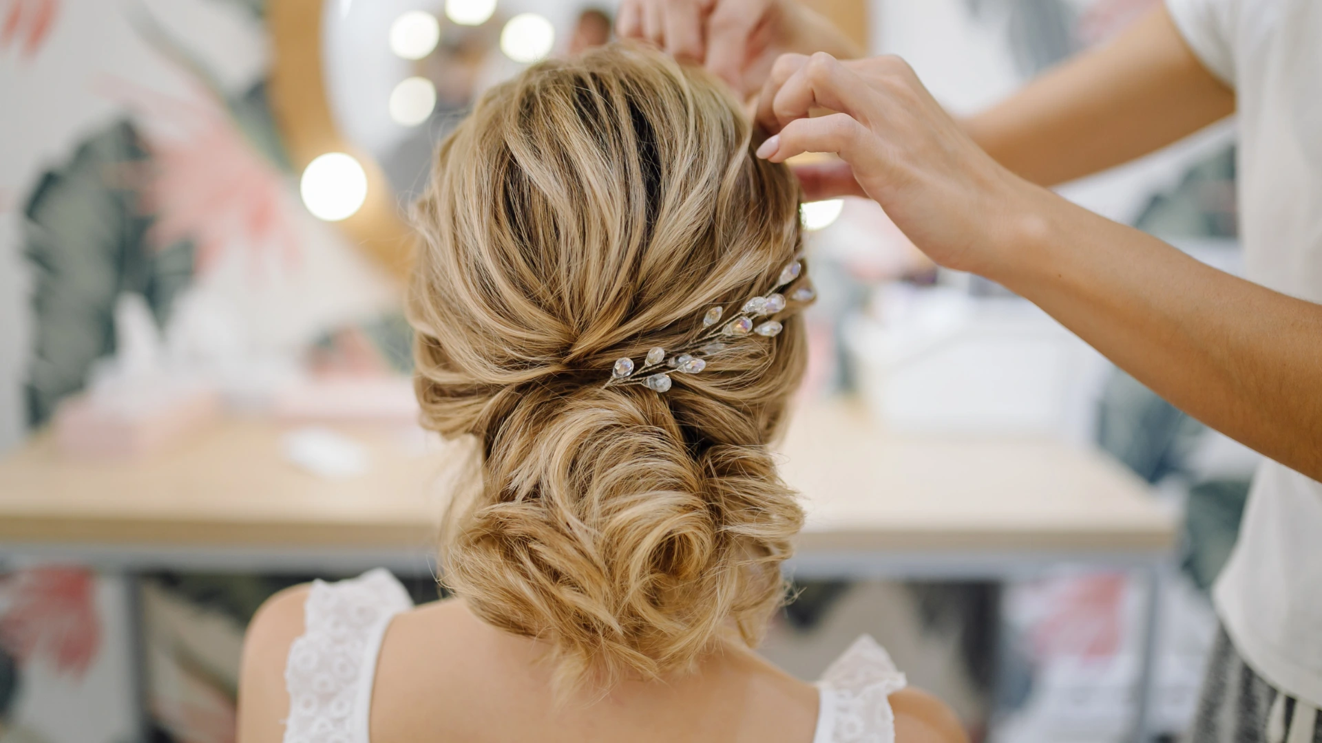 wedding beauty timeline